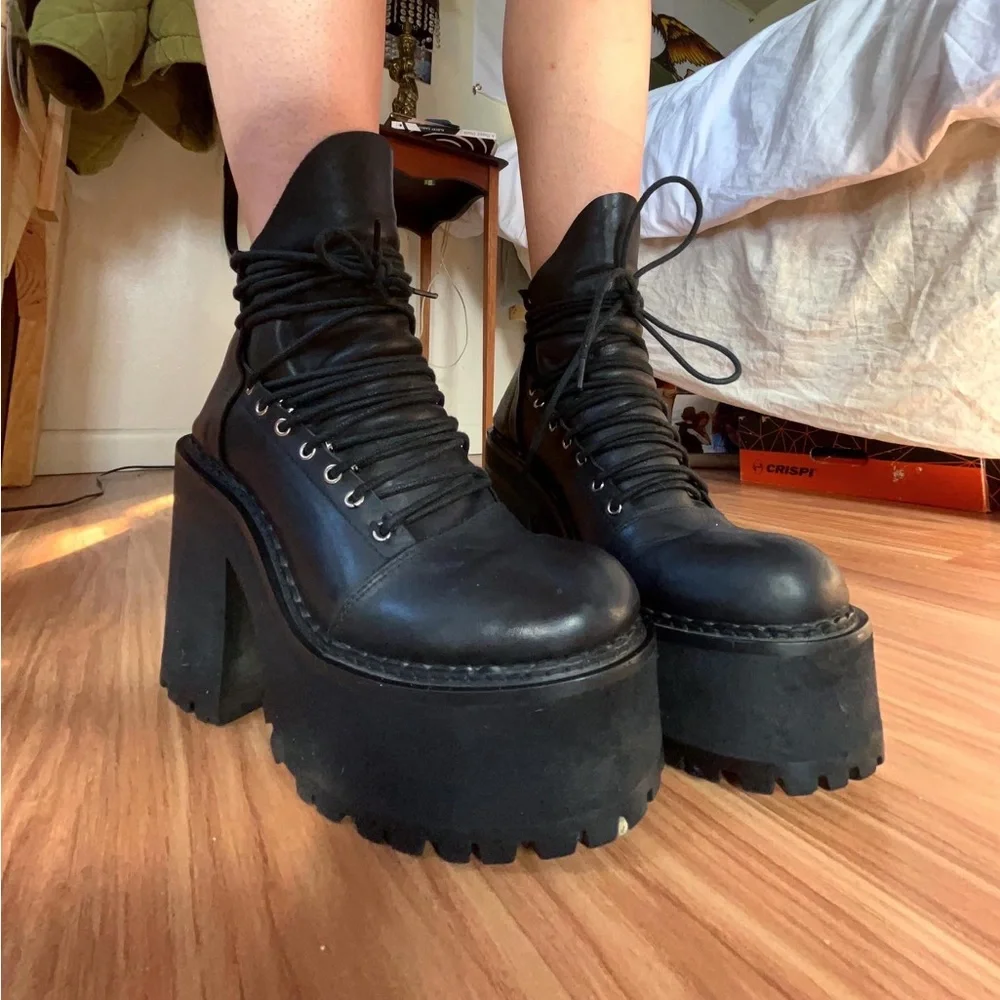 Unif Thrasher Boots SOLD - Picture 2 of 3